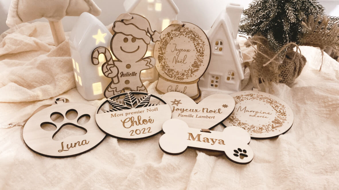 bouledenoel┬░latelierophelie Boule de noël en bois personnalisée