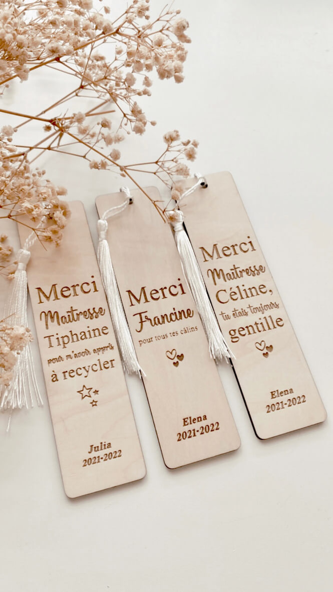 marquepage_maitresse_latelierophelie Marque page personnalisé